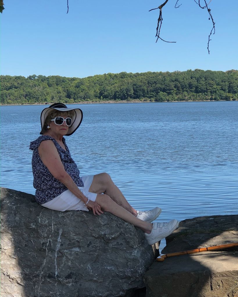 Mary Morse Profile Photo