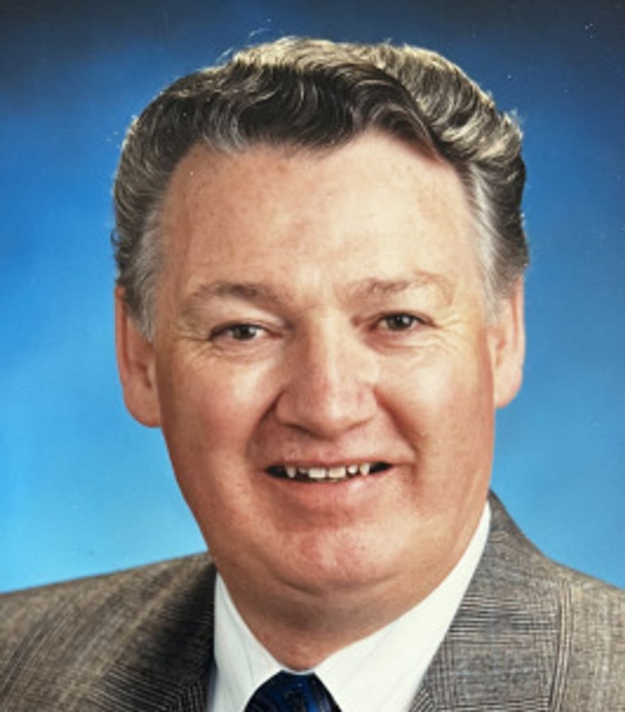 Kenneth Jenner Profile Photo