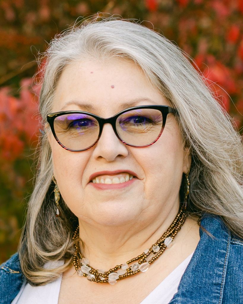 Holly Beth Turner Profile Photo
