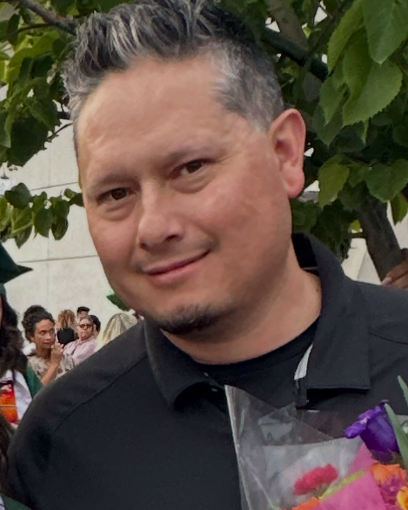 Alexander V Rodriguez