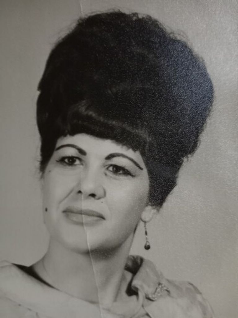Ruth Davenport Profile Photo