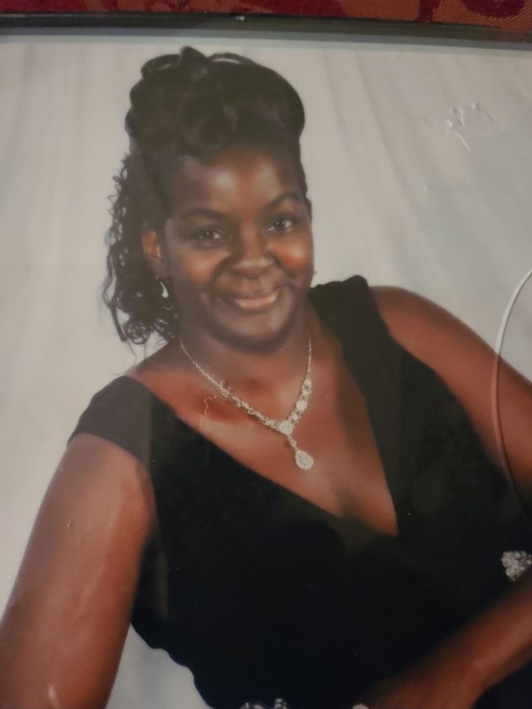 Claudia Johnson Profile Photo