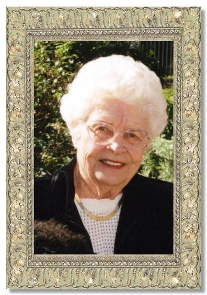 Claire Mae Townsend Profile Photo