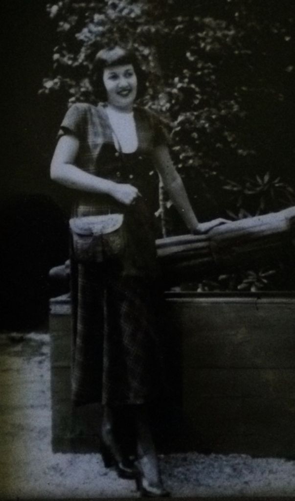 Josephine V. (Comarano)  Huff