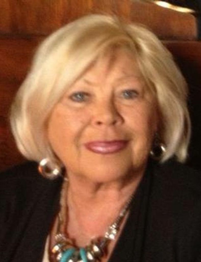 Lyn Hunter Moore