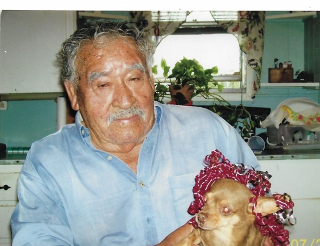 Reyes Carrillo Jr. Profile Photo
