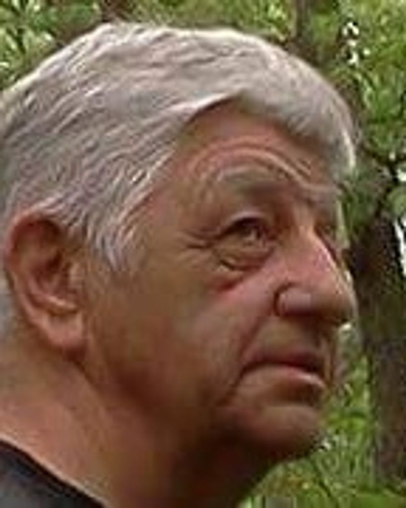 Robert William Pecher Profile Photo