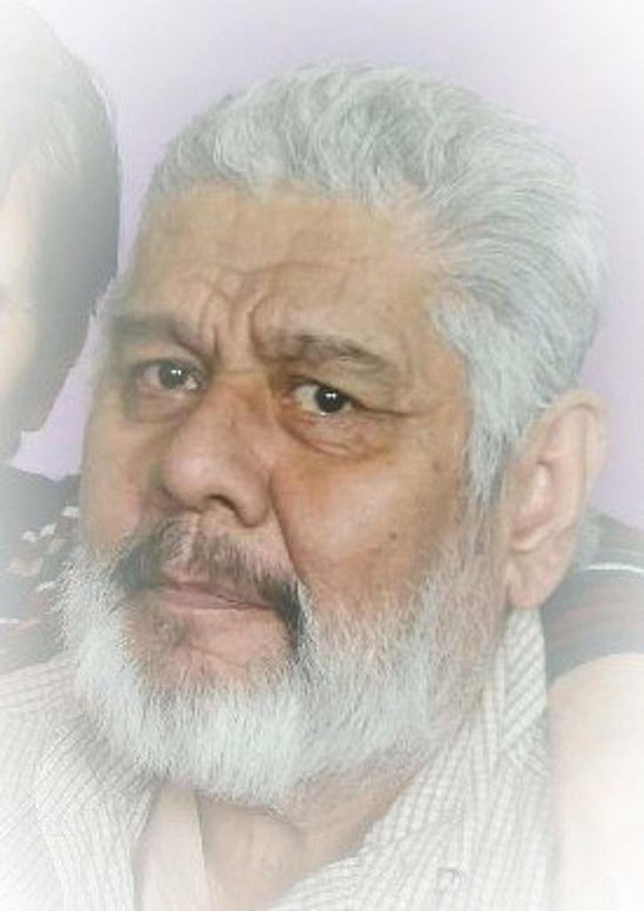 Manuel Flores Serna Profile Photo