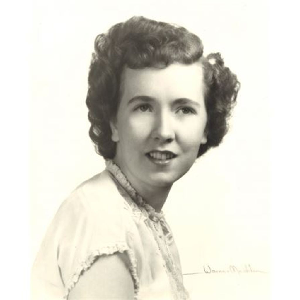 Claire Johns Profile Photo