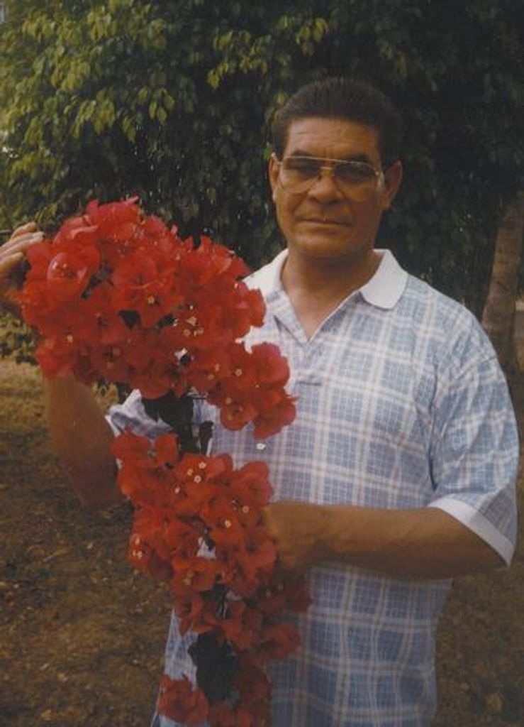 Francisco Carrero Profile Photo