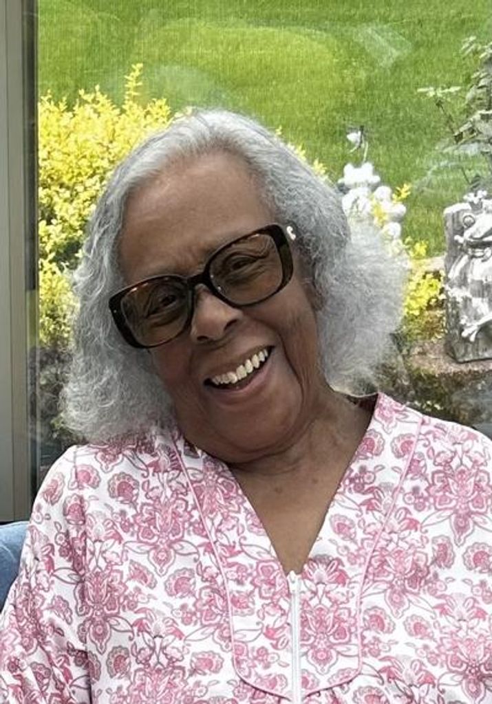 Elise Mary Redmond Profile Photo