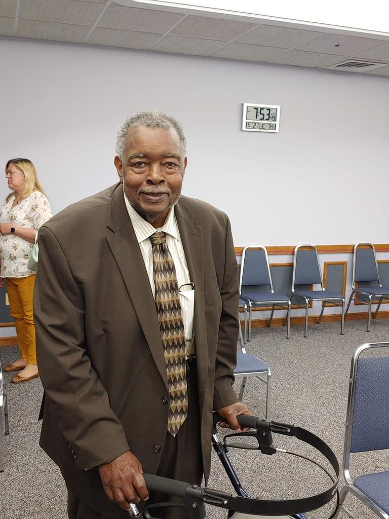 Mr. Willie Wright Profile Photo