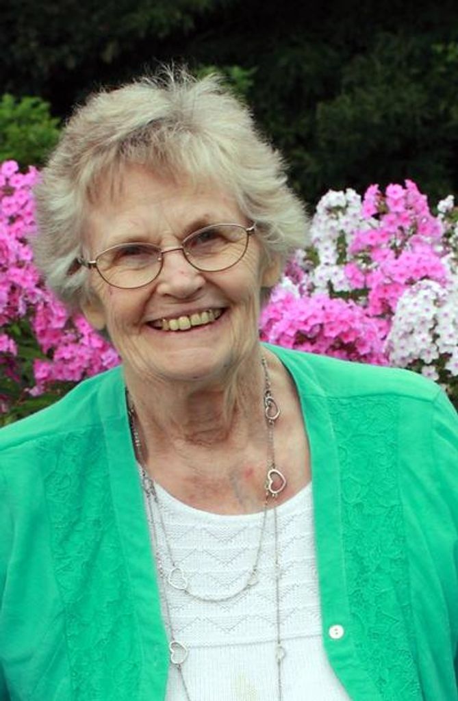 Delphia Joan Cooper Profile Photo