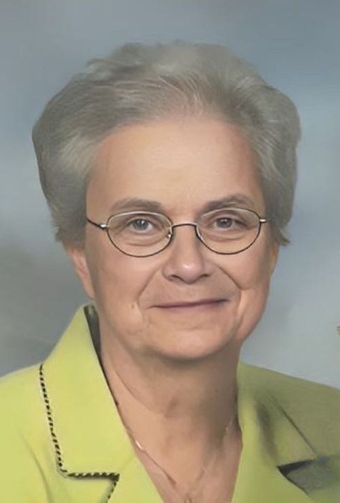 Mageline Youvone Haddock Profile Photo