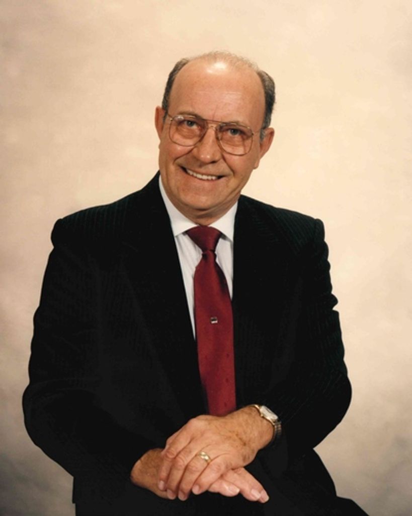 Wallace Uptain Jr. Profile Photo