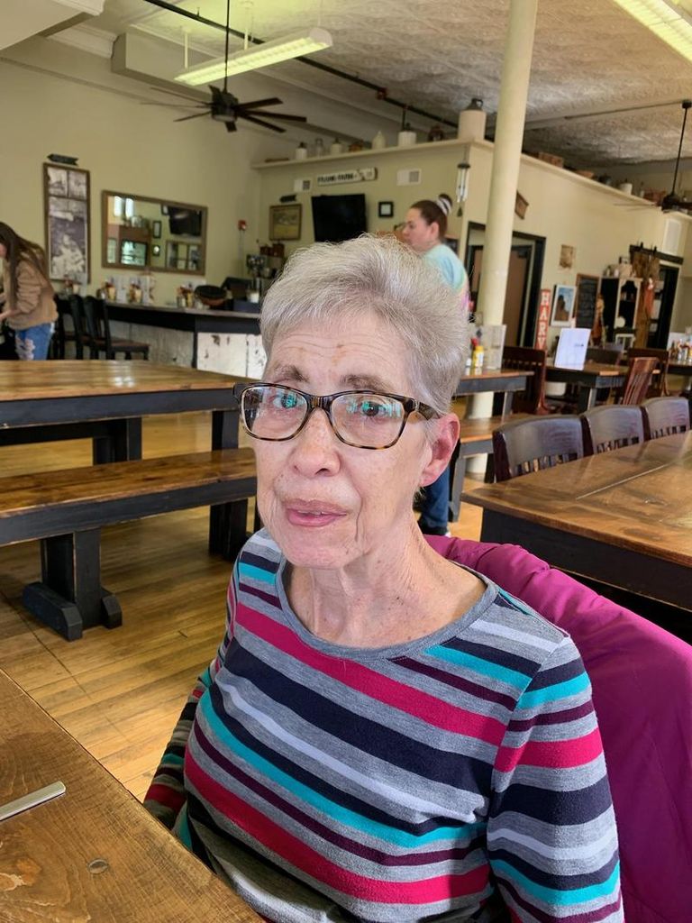 Gloria J Murray Profile Photo