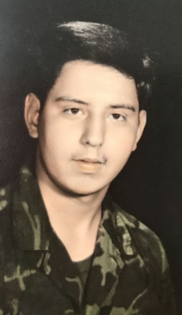 Santos Castanuela Profile Photo