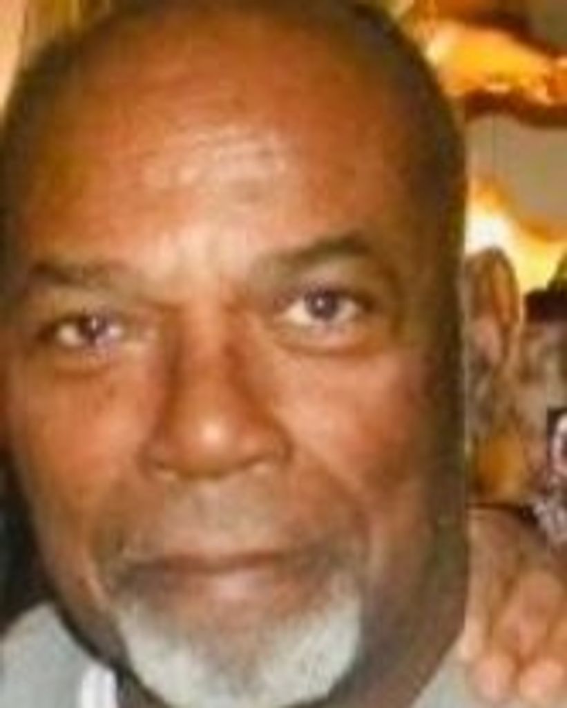 Lewis Davis Profile Photo