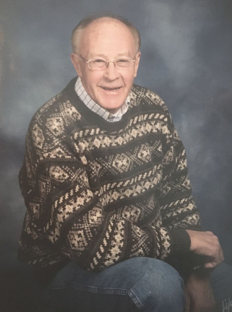 Kristin William Meinhold Profile Photo