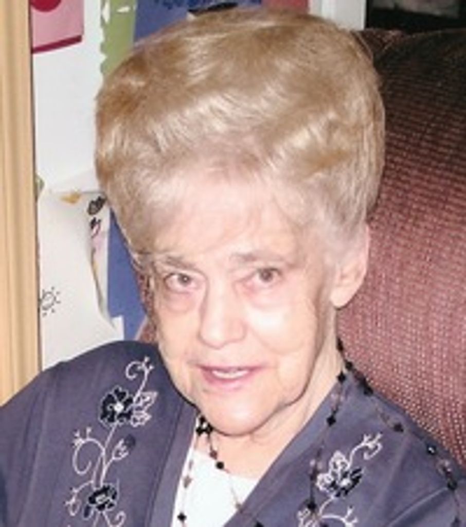 Miley Veldeen (Holloway)  Mcgehee