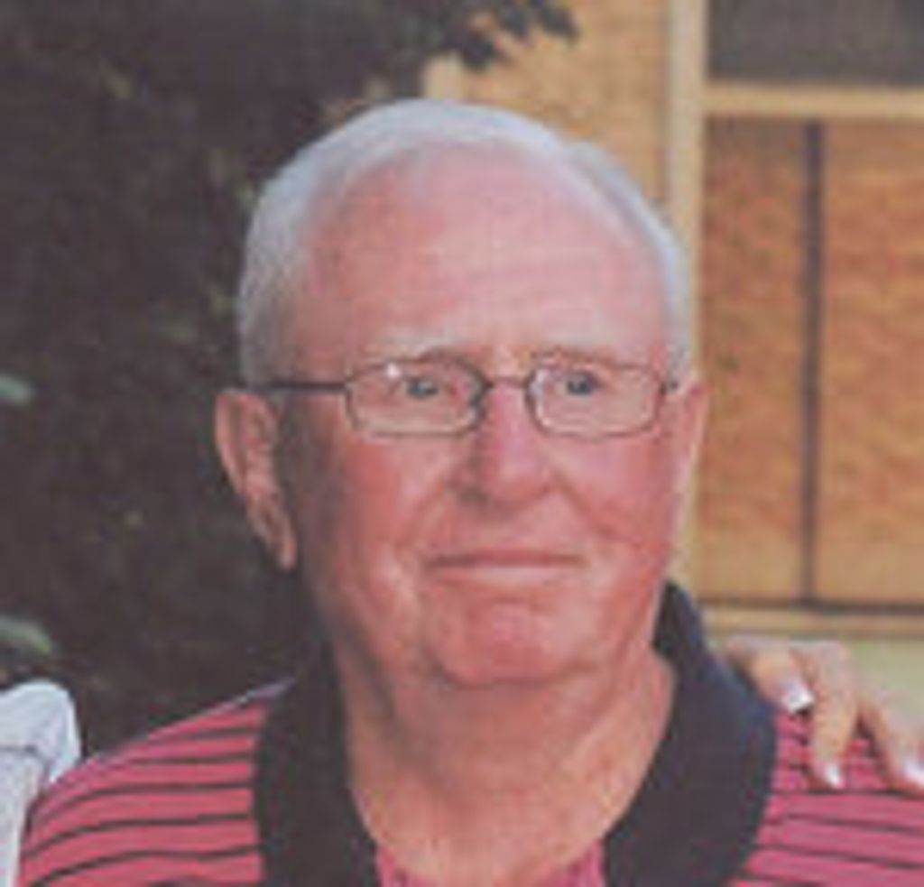 Anthony J ("Tony")  Stronz