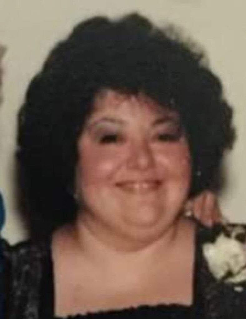 Lorna Regina Petrocelli Profile Photo