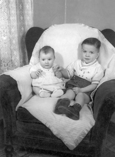 Phyllis Jordan photo gallery thumbnail 66 of 76