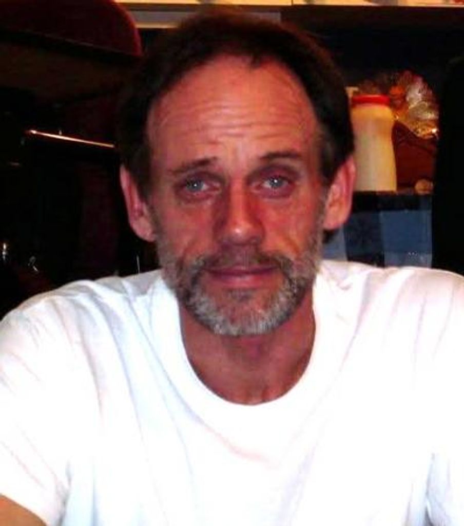 Leslie Paul Curry Profile Photo