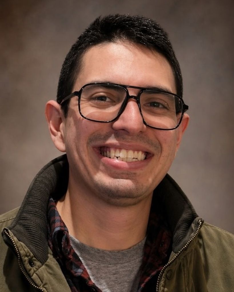 Ryan Constantine Lucas Profile Photo