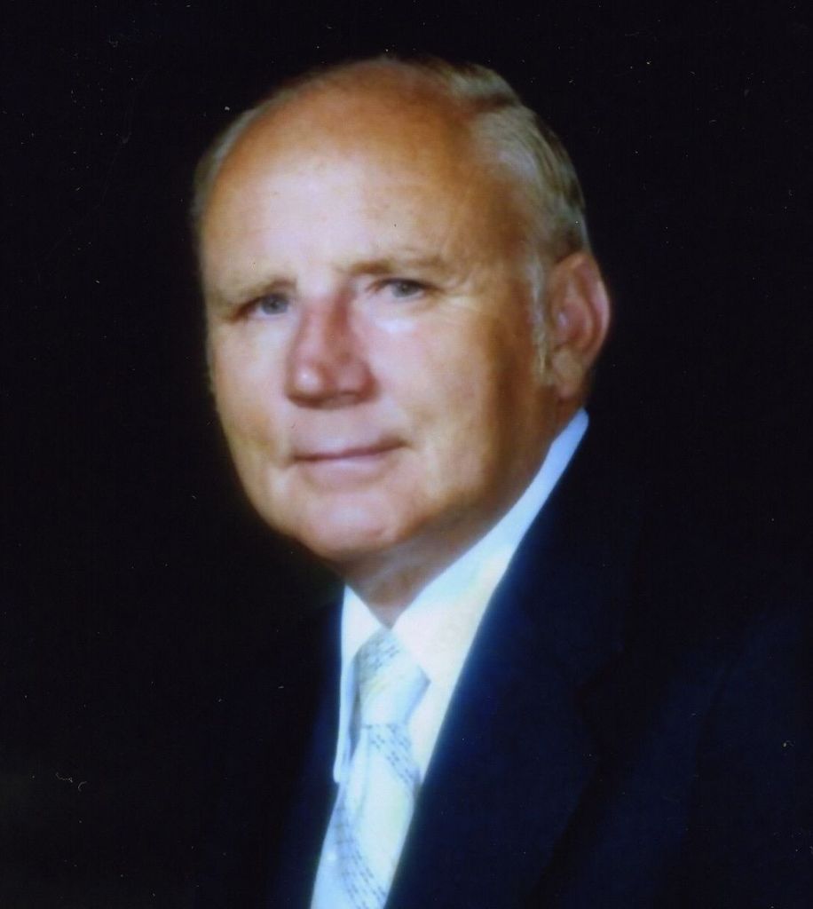 Mr.  Gilbert D Naylor, 94