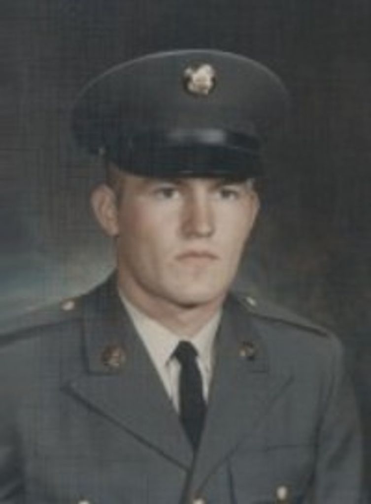 Kenneth Thomas