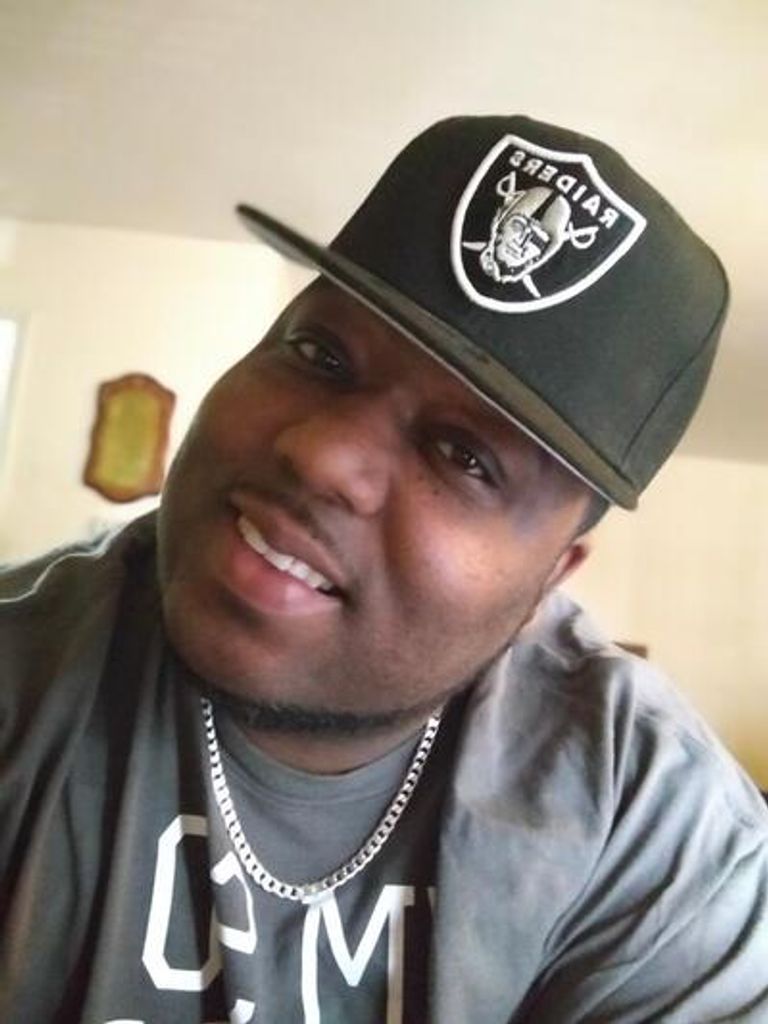 Tebbian Arencio Crawford Profile Photo