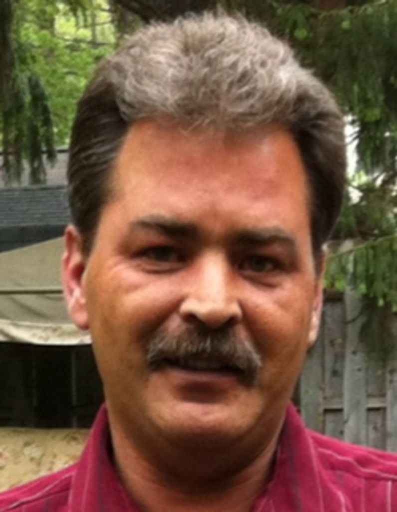 Alberto J. Gamoneda
