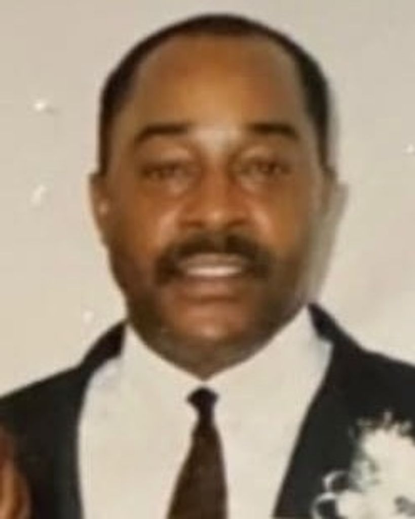 Mr. Norman Everett