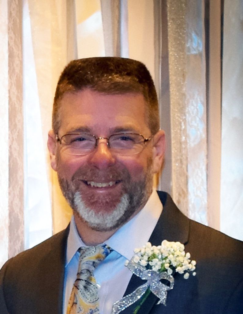 Curtis Robert Andrews