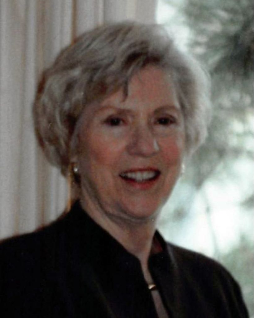 Elizabeth Maloney Profile Photo
