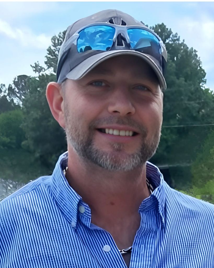 Daniel Lee Moore