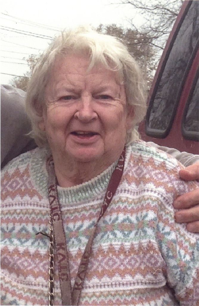 Elizabeth Stockford Profile Photo