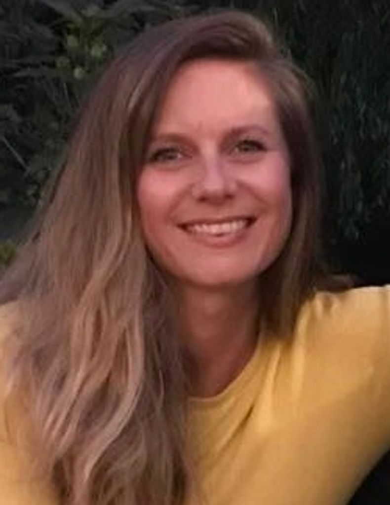 Christine  Lynn Knobel Profile Photo