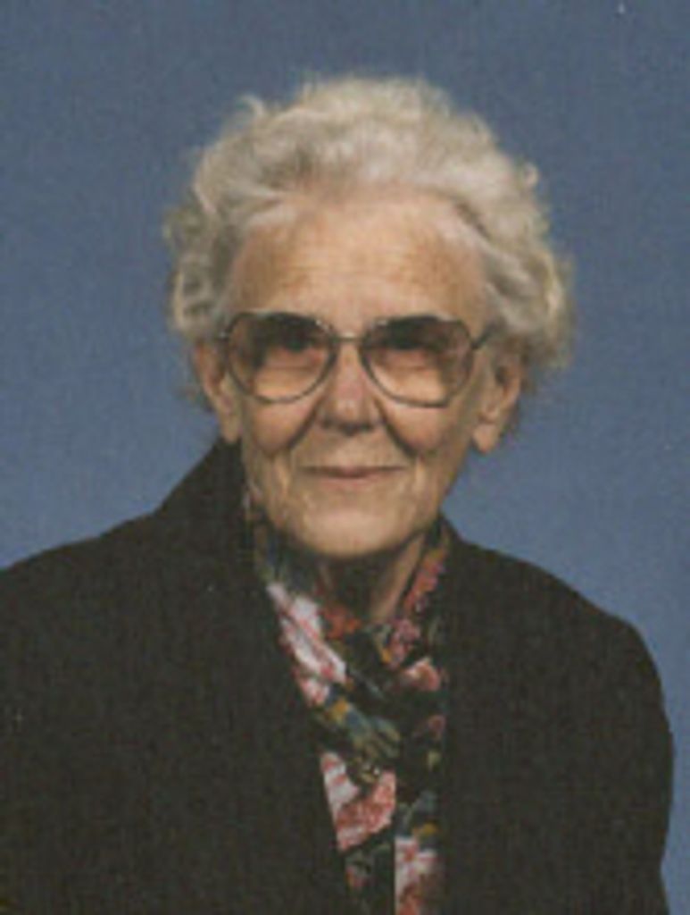 Lucille Lee "Nan" Riddle