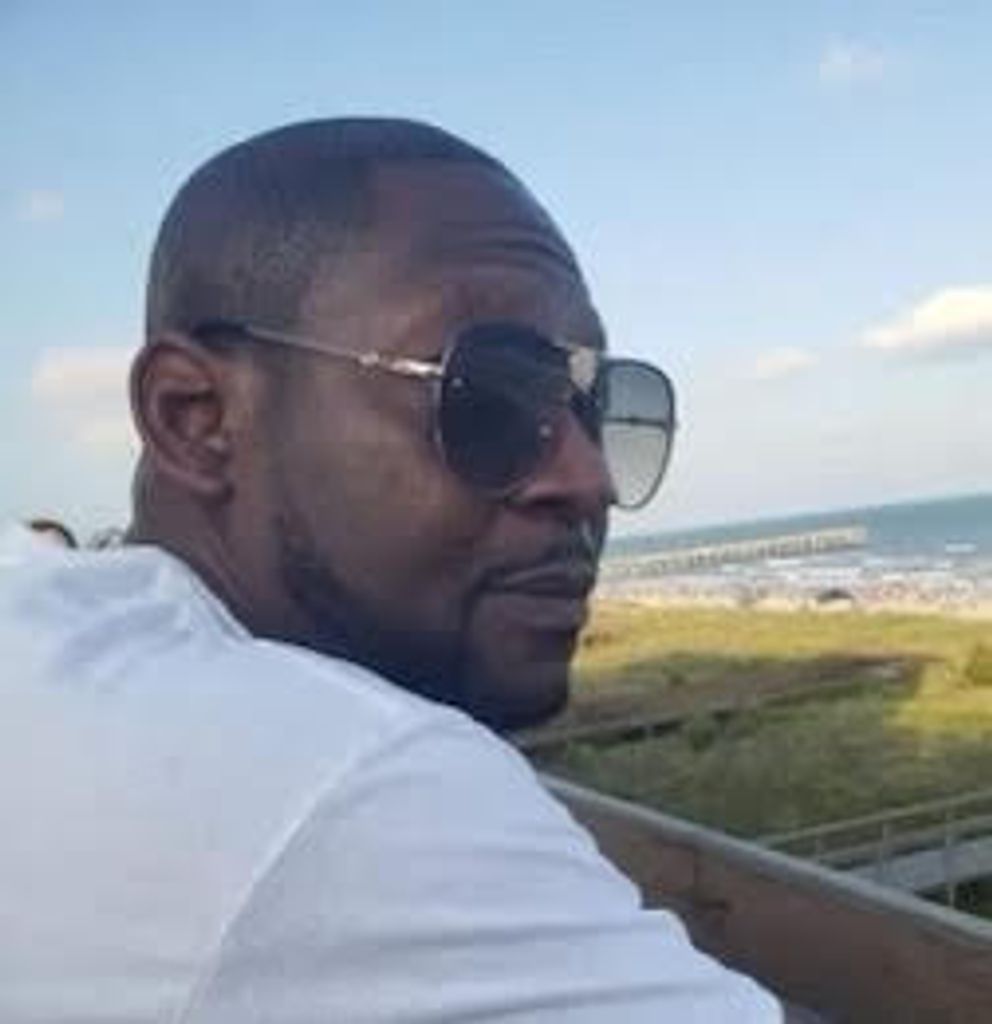 Christopher Delon Ellis Floyd