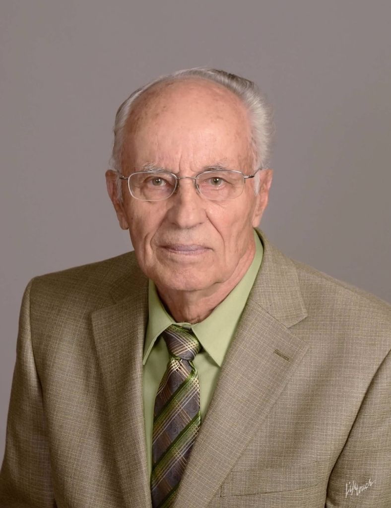 Lowell James Hansen Profile Photo