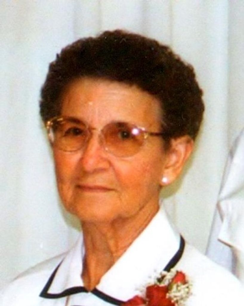 Esther L. Savoy Profile Photo
