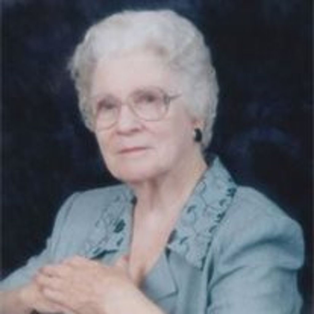 Maggie L Riggan