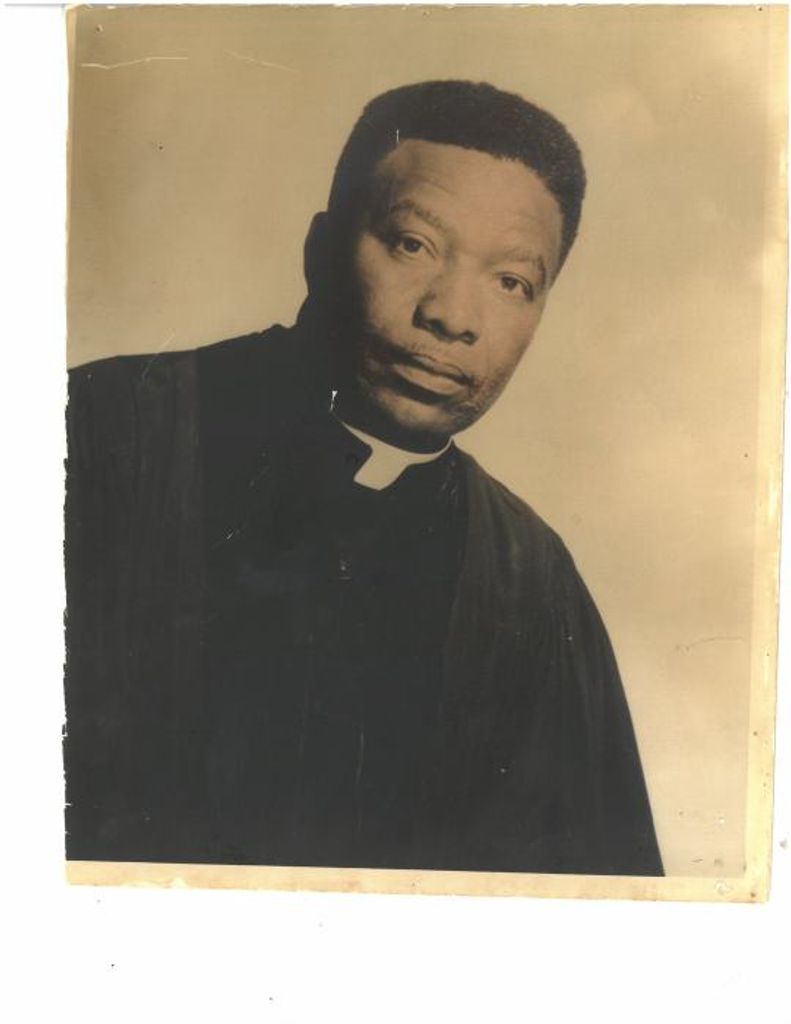 Rev. Hallie Leach Profile Photo