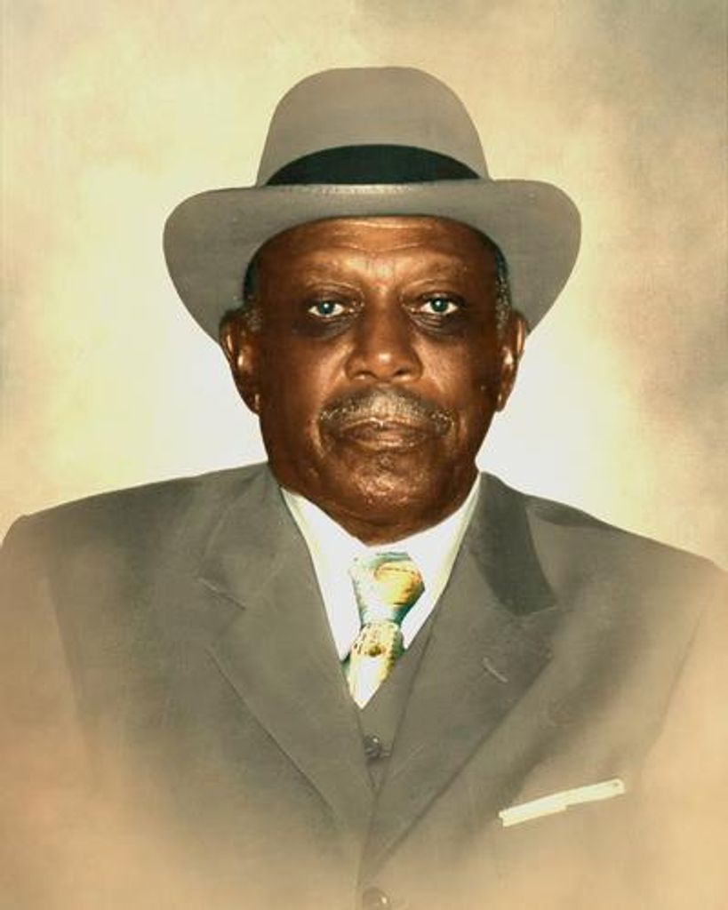 Amos Holmes