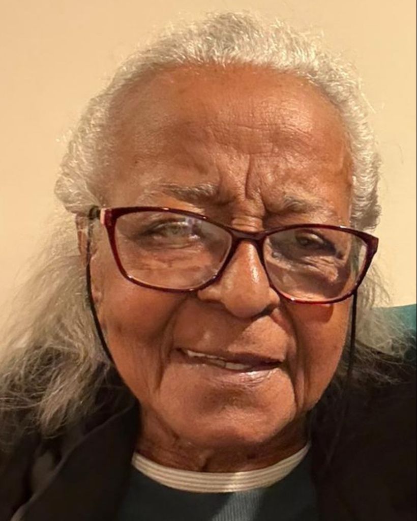 Maria E. Vivas De Lenis