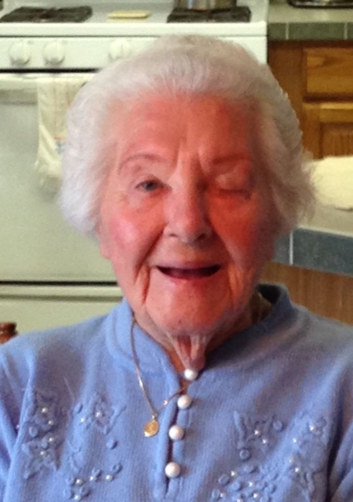 Merian M. (Walter)  Hallow