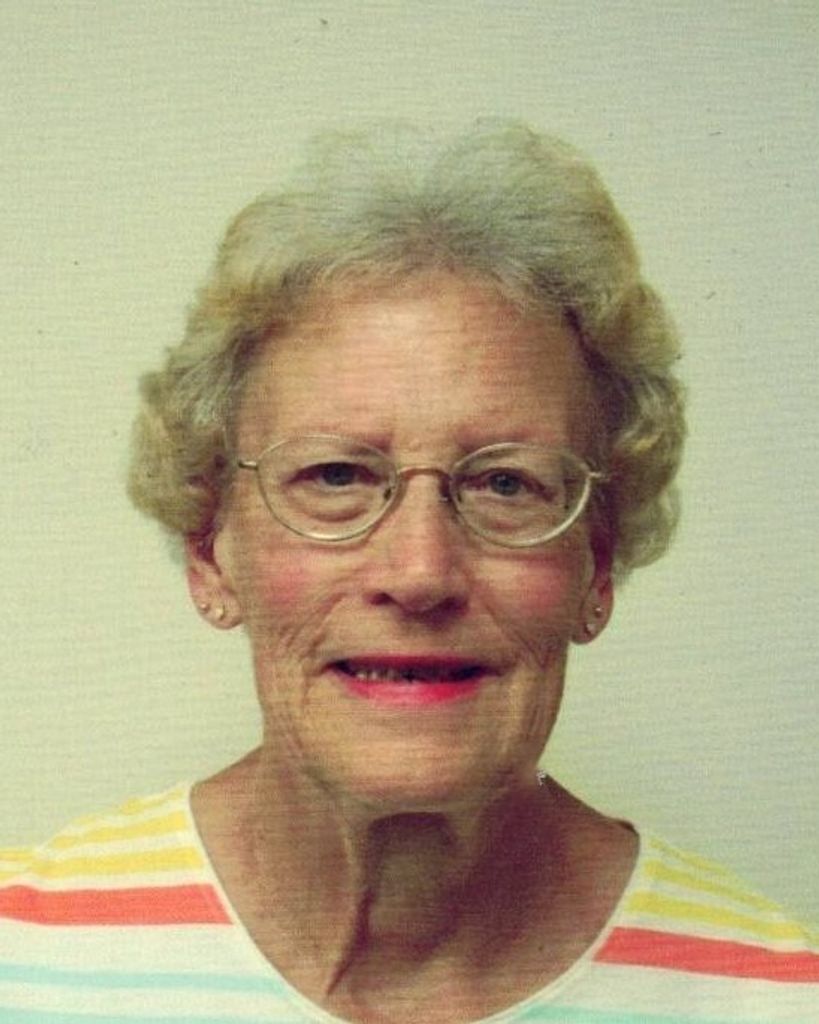 Marie "Bonnie" McKenzie Profile Photo