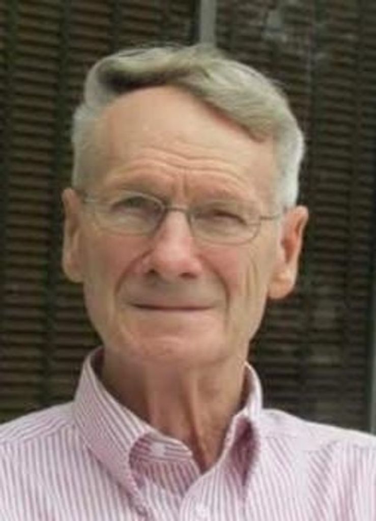 Richard Hall Profile Photo